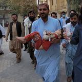 Terremoto deja 23 muertos y 300 heridos en Pakistán 