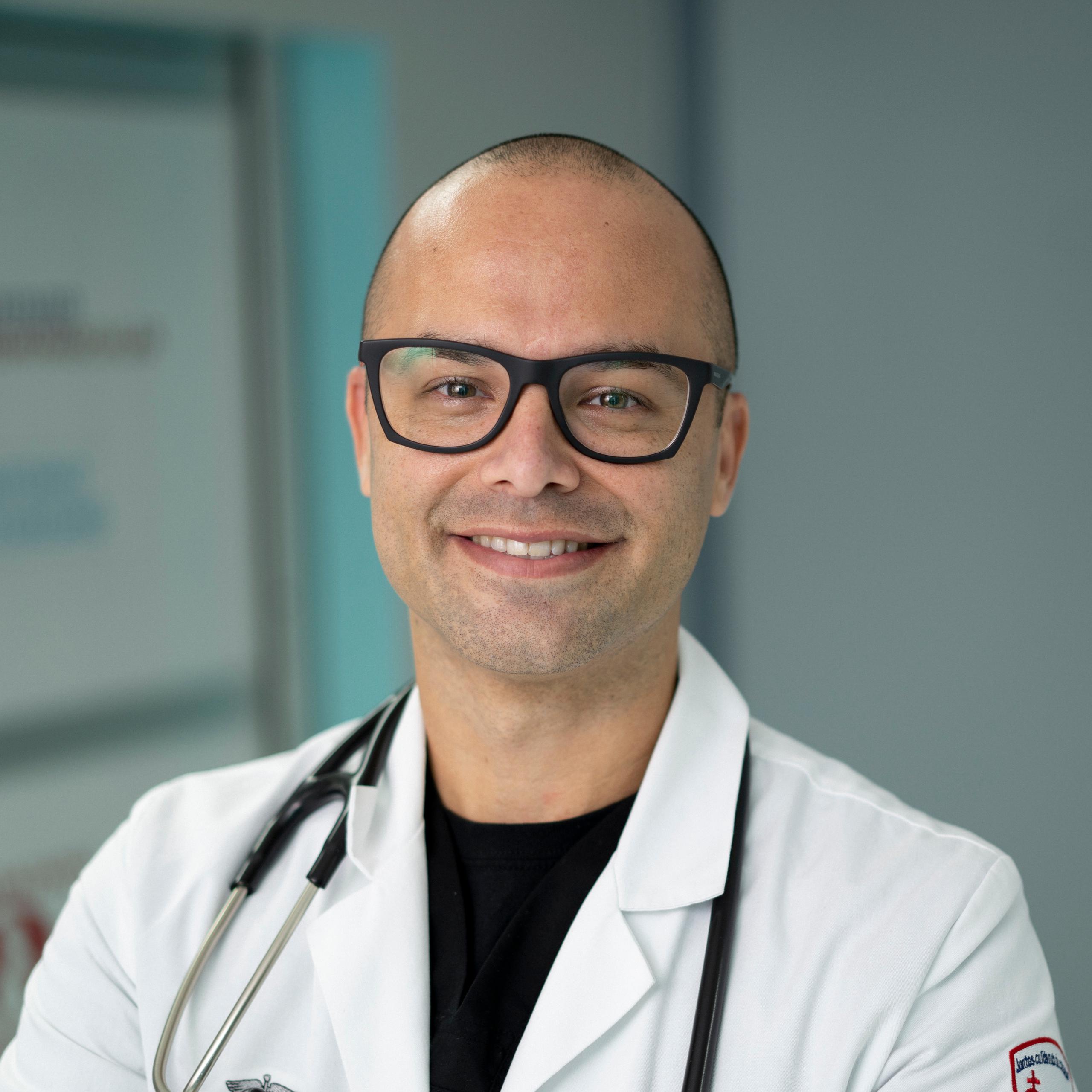 El cardiólogo José Román Ramos