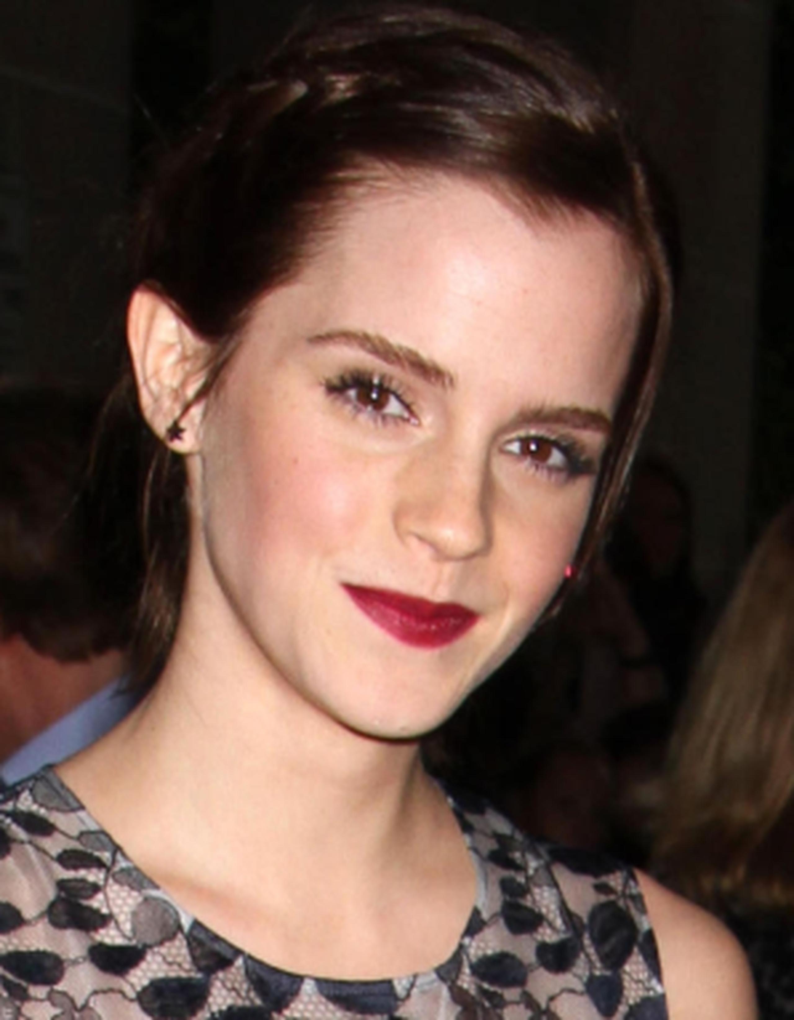 La actriz Emma Watson protagonizará "50 sombras de Grey", según documentos hackeados por Anonymous.(Archivo)