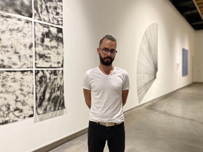 El artista y gestor cultural Abdiel D. Segarra Ríos es el curador invitado para la exhibición.
