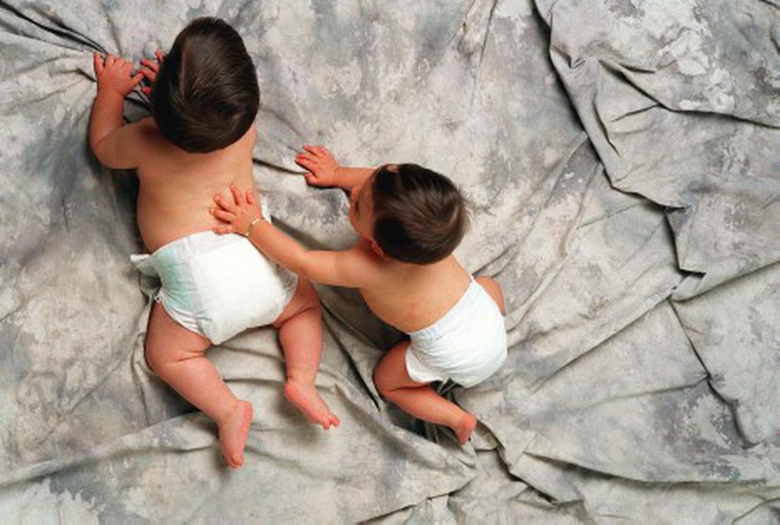 En 1980, la tasa era de un gemelo por cada 53 bebés, mientras que hoy es uno por cada 30.(Archivo)
