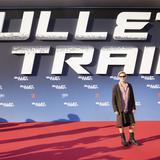 La razón por la que Brad Pitt vistió falda en la premier de “Bullet Train”