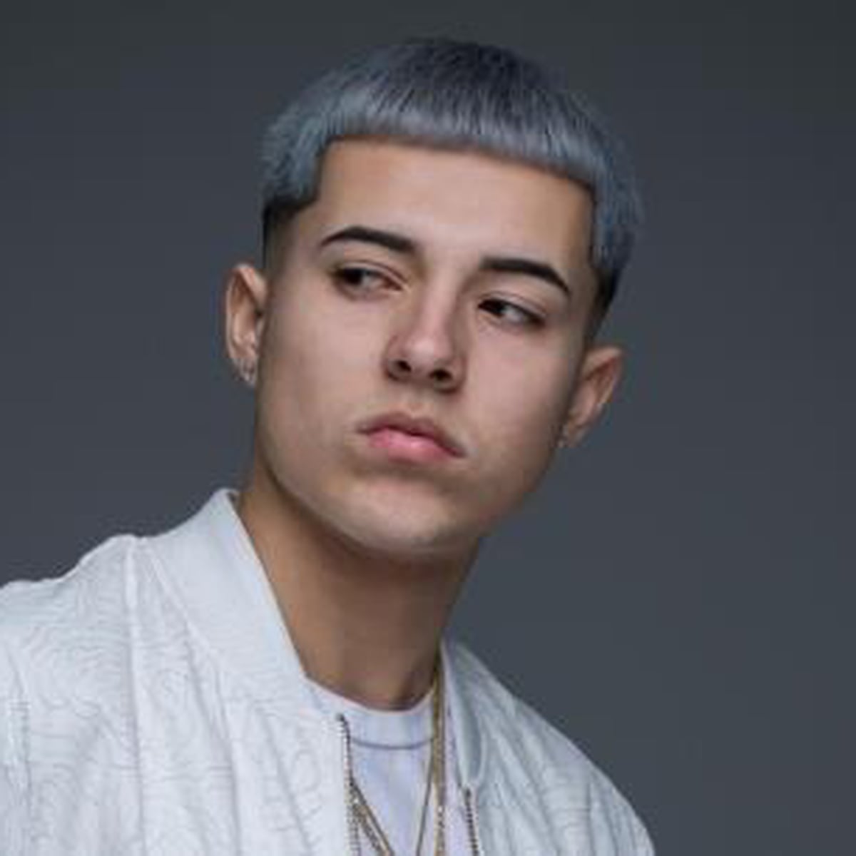 Javiielo Se Abre Paso En El Genero Urbano Primera Hora Javiielo una las nuevas voces del género urbano que más activo mantiene su catálogo convencido de que produciendo música continuamente aumenta su base de fans, javiielo lleva, en lo que va del año, cinco temas lanzados y se espera que. javiielo se abre paso en el genero