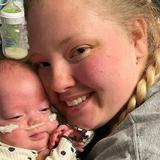 Increíble historia de mujer con dos úteros que dio a luz a los 5 meses