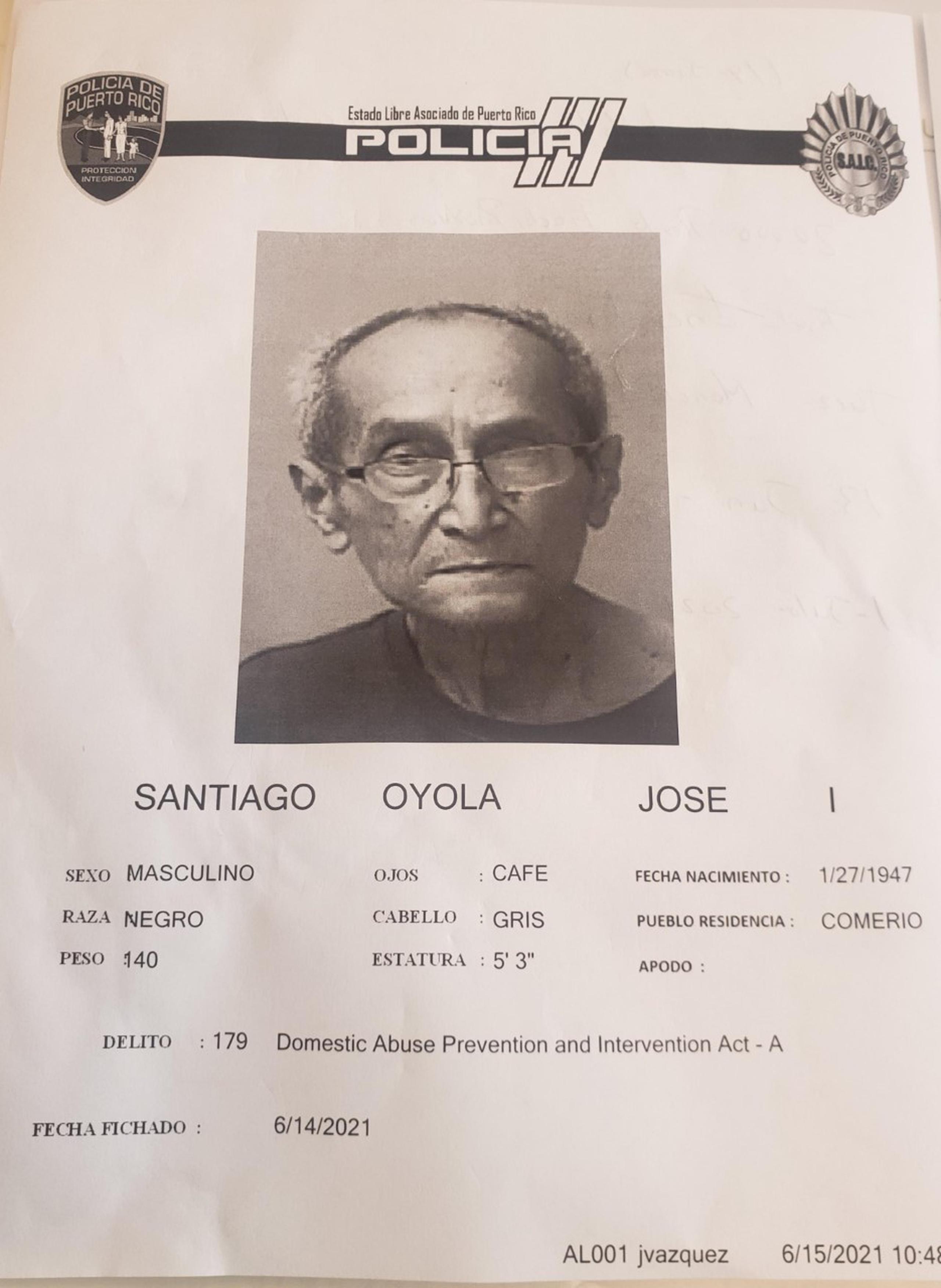 José I. Santiago Oyola, de 74 años, fue acusado por presuntamente mantener un patrón de maltrato contra su pareja.