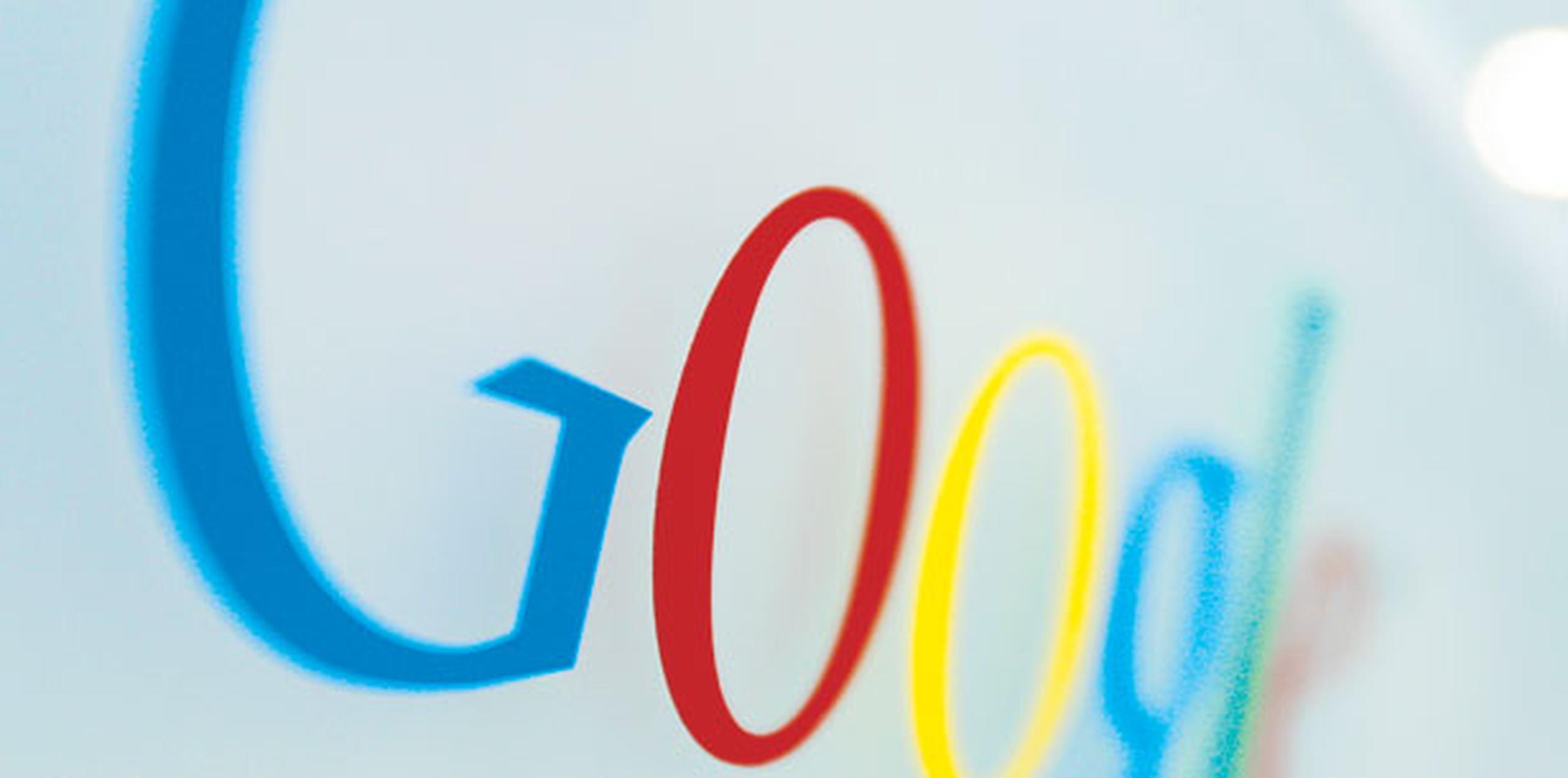 El cambio en los hábitos de los usuarios ha obligado a Google a reconsiderar su negocio central. (Archivo)