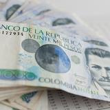 Ocupan dinero colombiano en yola cerca del Faro de Rincón