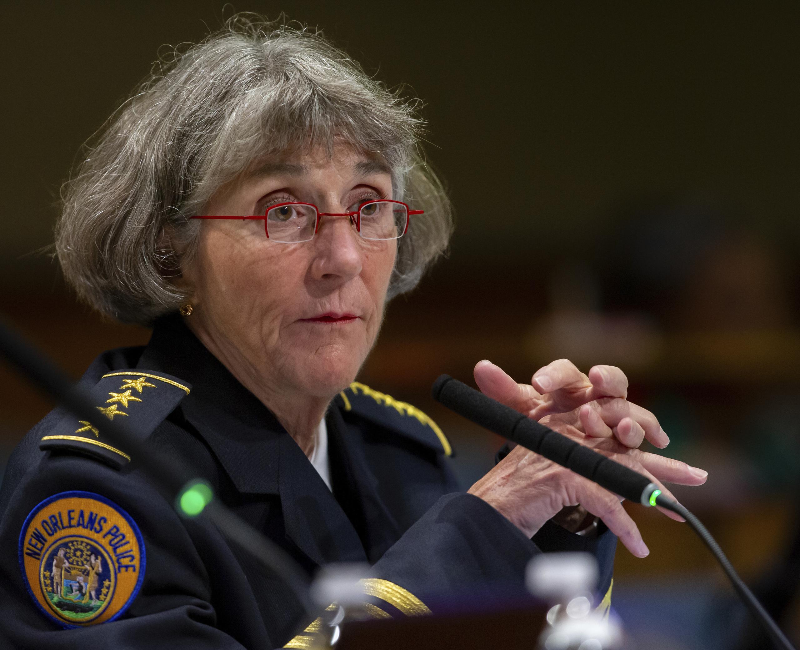 La superintendente de la Policia de Nueva Orleans, Anne Kirkpatrick, habló sobre el estado de deterioro que enfrenta la sede de la Policía ante el consejo de la ciudad.