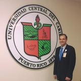 Nuevo decano de medicina en la Universidad Central del Caribe