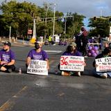 Decenas de mujeres protestan ante aumento de feminicidios en Puerto Rico